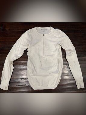 Athleta x Derek Lam 10C Collaboration Half-Zip Pullover in White 💪🏼